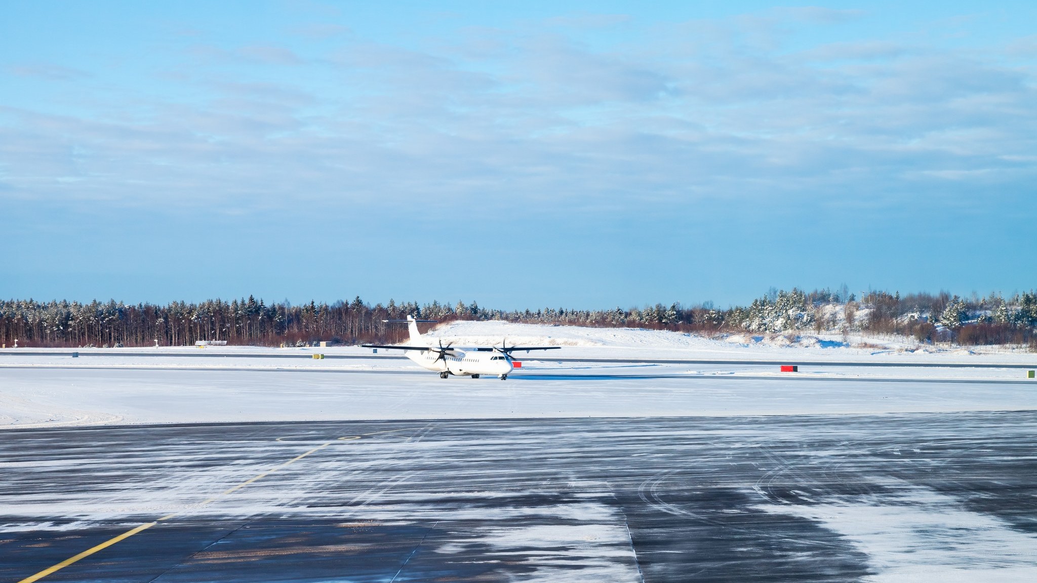 Plane at an airport in Turku. (Image: Shutterstock)