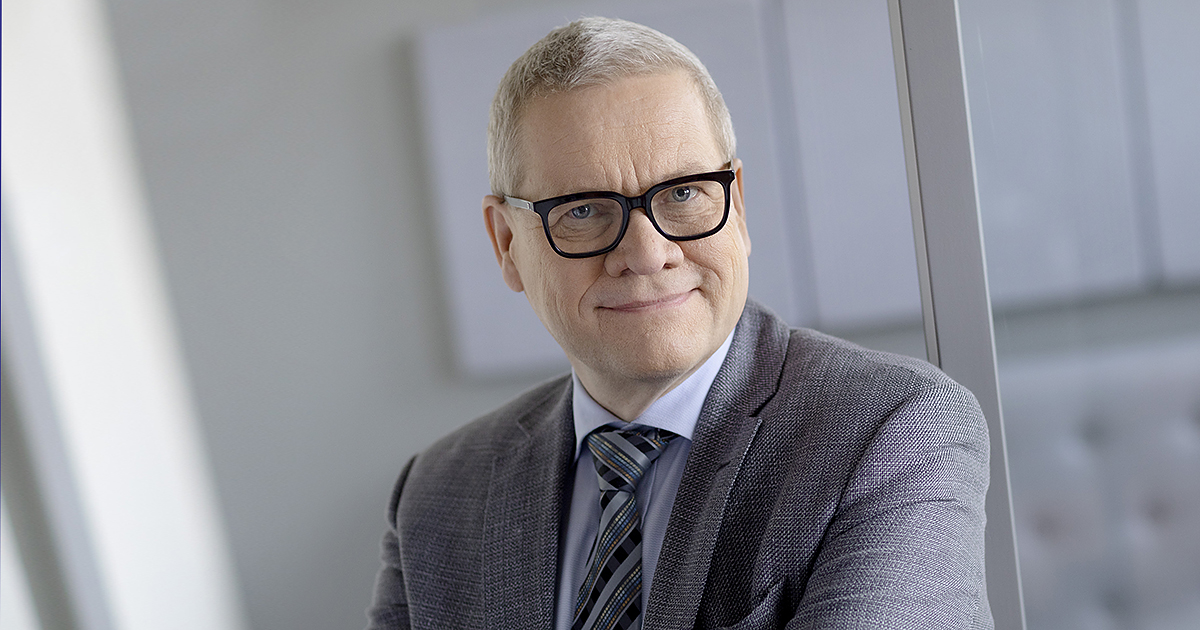 Artikkeli: Digiheräämisen kevät. Kuvassa Kansliapäällikkö Harri Pursiainen (Kuva: LVM / Tomi Parkkonen)