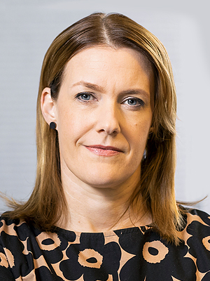 Laura Eiro, osastopäällikkö, ylijohtaja Tieto- ja turvallisuusosasto