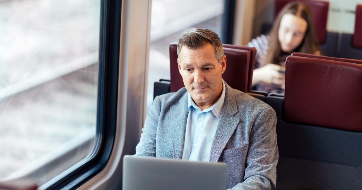 A man working in a train. (Photo: Mika Pakarinen, Keksi / LVM)