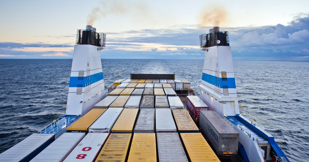 Fraktfartyg på Östersjön (Foto: Alex Marakhovets/Shutterstock)