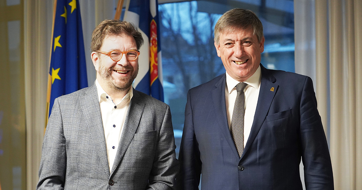 Liikenne- ja viestintäministeri Timo Harakka ja ministeripresidentti Jan Jambon (Kuva: LVM)