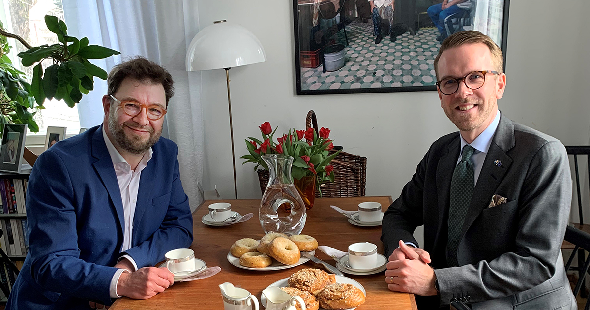 Liikenne- ja viestintäministeri Timo Harakka ja Ruotsin infrastruktuuri- ja asuntoministeri Andreas Carlson. (Kuva: LVM)