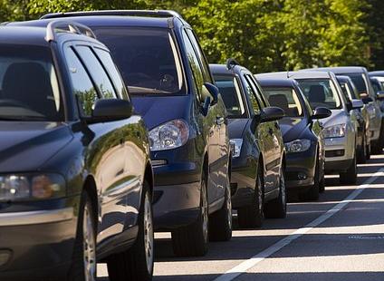 Bilar i kö (Foto: Rodeo)