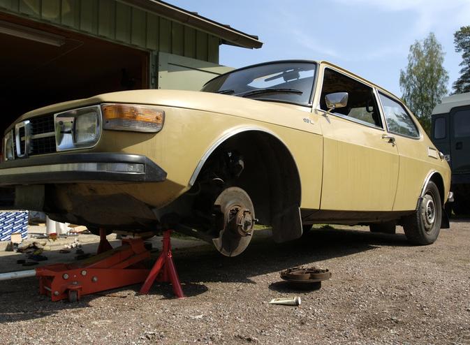 Romuauto (kuva Rodeo)