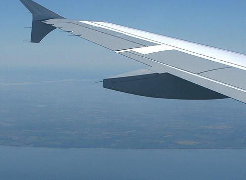 Lentokoneen siipi (kuva LVM)