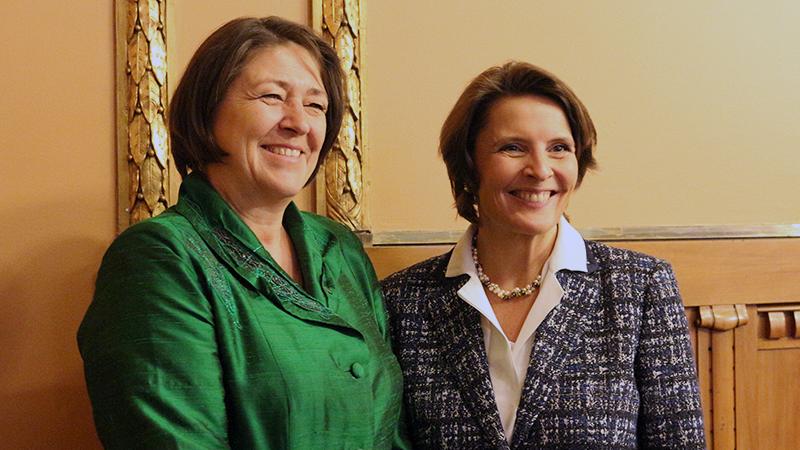Commissioner Bulc and Minister Berner (Photo: Ministry of Transport and Communications)