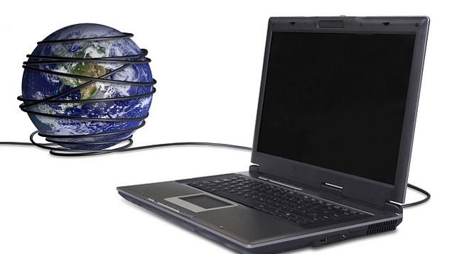 Lap top and internet (Photo: Rodeo)