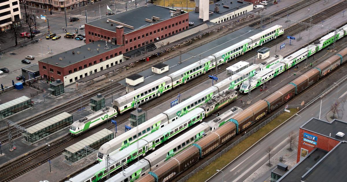 Tampereen rautatieasema (Kuva: Harry Hykko/Shutterstock)
