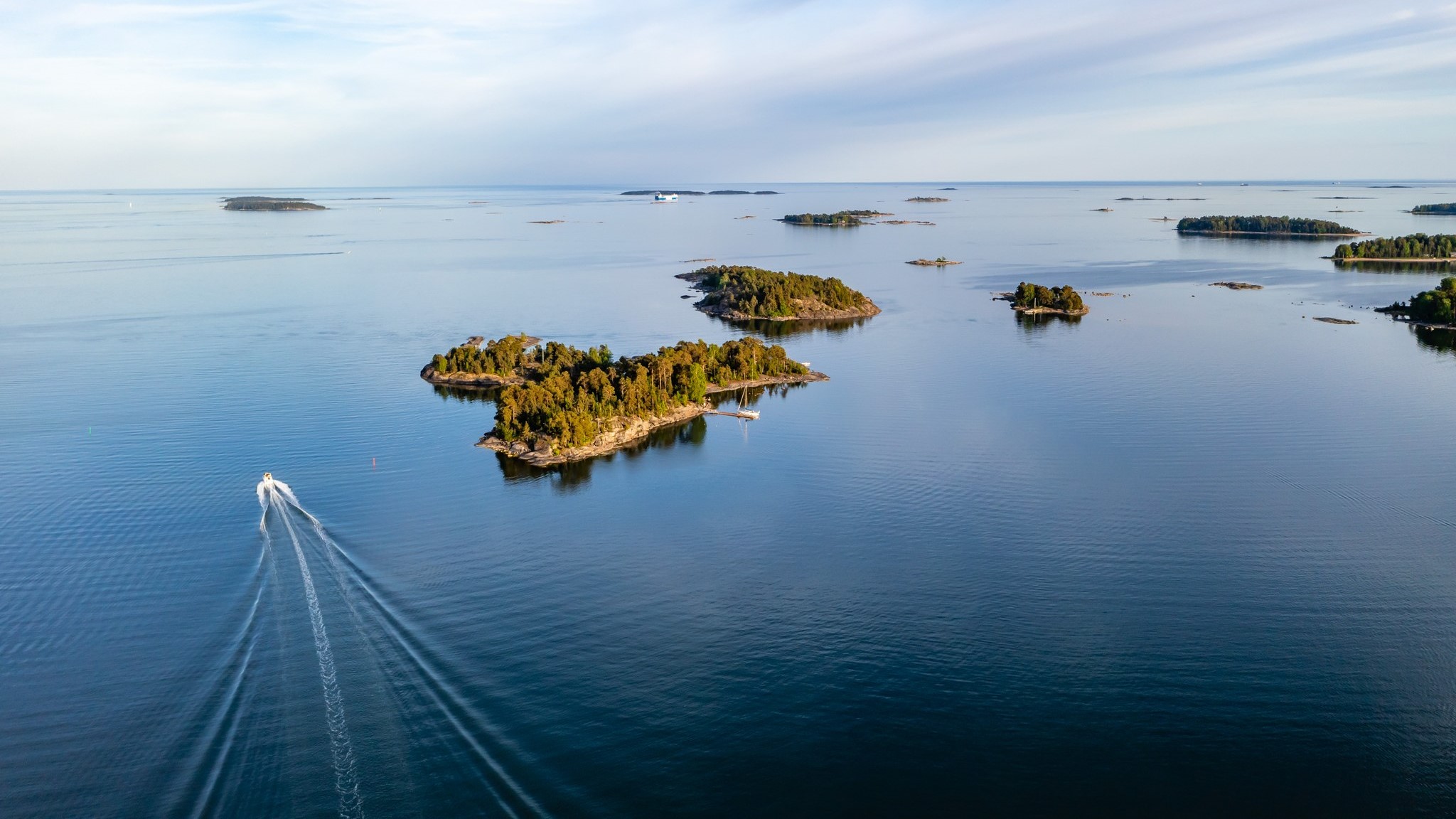 Vene saaristossa ilmakuvassa (Kuva: Shutterstock/LVM)