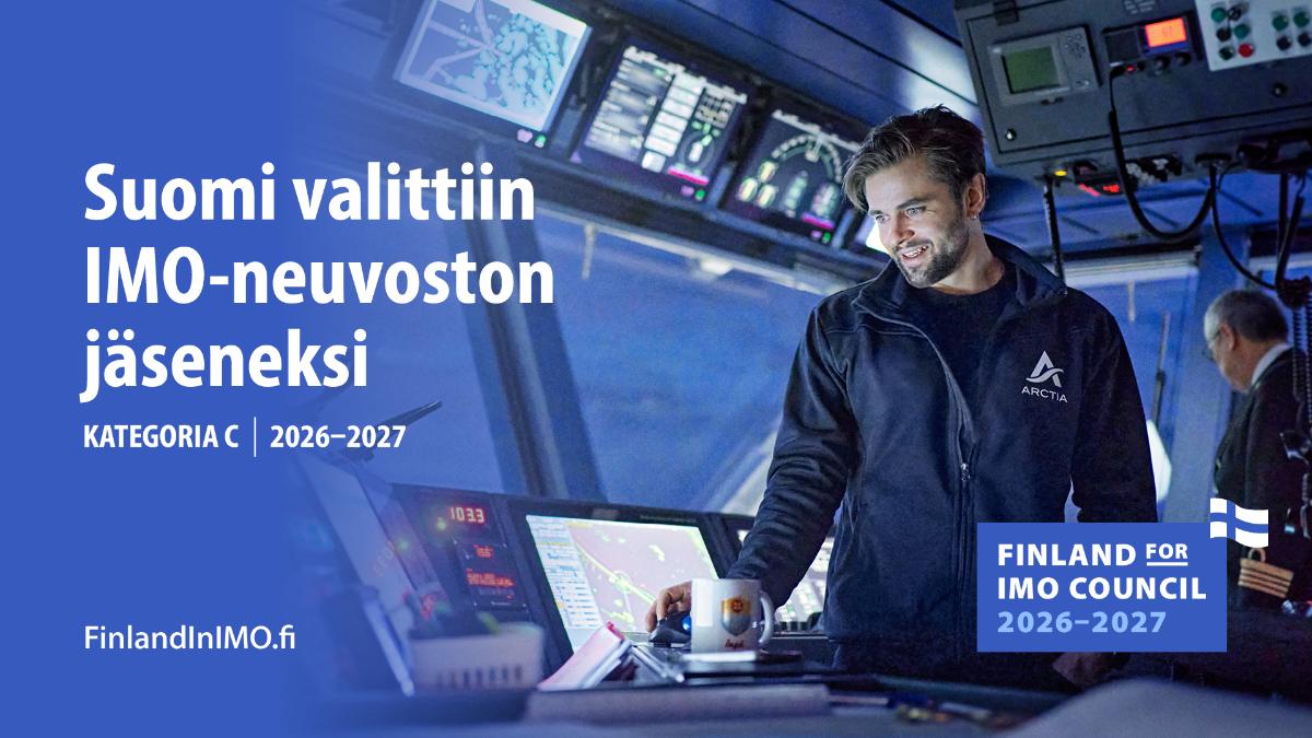 Työntekijä Polariksen komentosillalla.